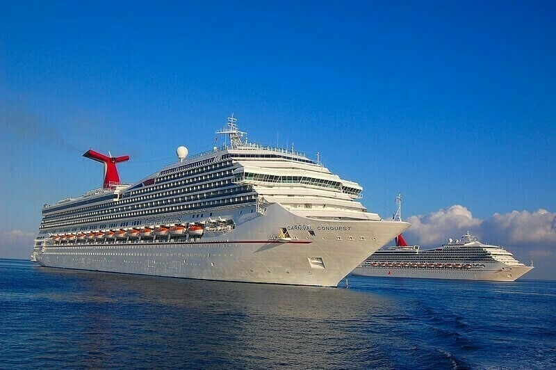 Honeymoon Cruise aboard Carnival Conquest